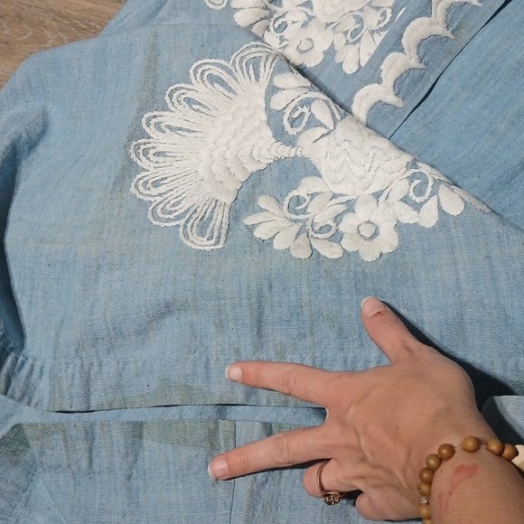 Vintage Embroidered Angel Sleeve Caftan Chambray Fabric Maxi Length Size S/M - Picture 8 of 8